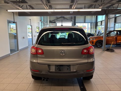 Used 2009 Volkswagen Tiguan SE image 5