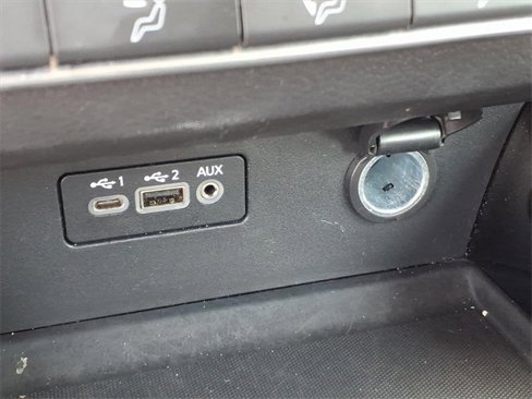 Used 2024 Nissan Altima 2.5 SV image 9