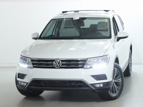 Used 2019 Volkswagen Tiguan SEL image 3