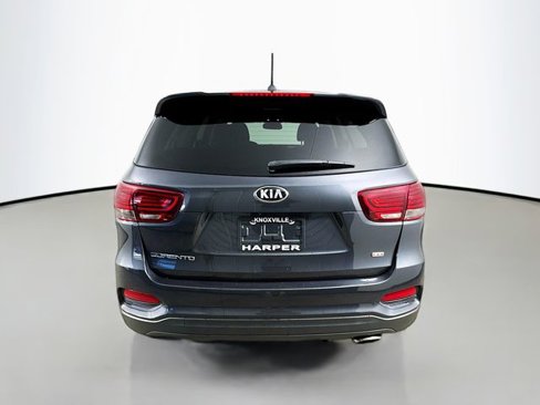 Used 2019 Kia Sorento LX image 9