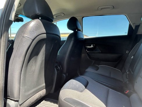 Used 2022 Kia Niro EX w/ Cold Weather Package image 25