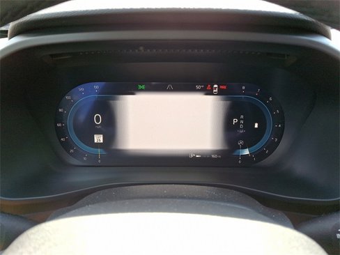 New 2025 Volvo XC40 B5 Core w/ Protection Package Premier image 17