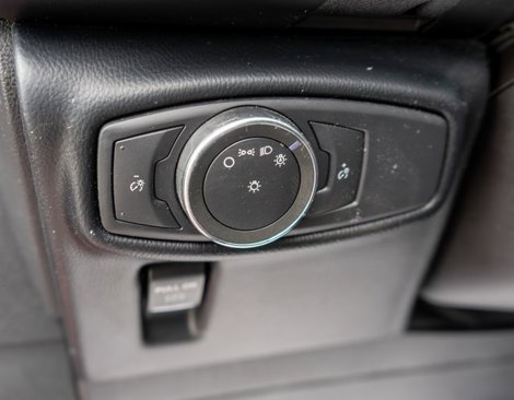 Used 2018 Lincoln MKX Premiere image 23