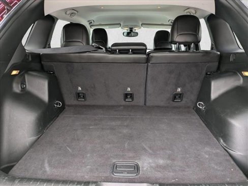 Used 2019 Jeep Cherokee Trailhawk image 7
