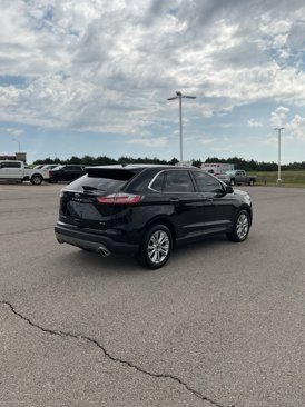 Used 2024 Ford Edge Titanium image 5
