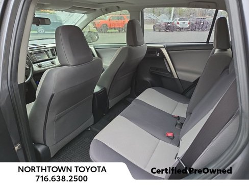 Used 2015 Toyota RAV4 XLE image 15