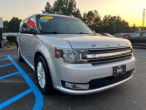 Used 2018 Ford Flex SEL w/ Equipment Group 202A image 3