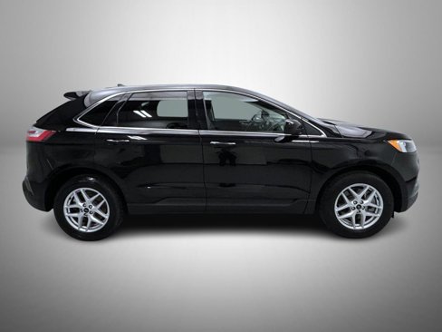 Used 2024 Ford Edge SEL image 4