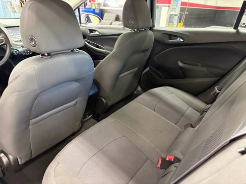 Used 2017 Chevrolet Cruze LT image 22