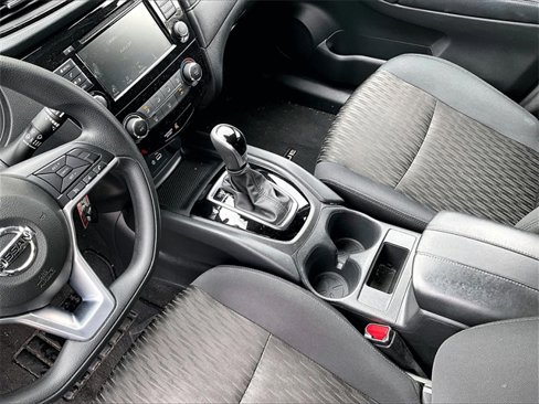 Used 2019 Nissan Rogue S image 15