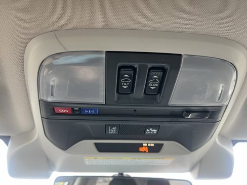 Used 2019 Subaru Crosstrek 2.0i Limited w/ Moonroof Package image 27
