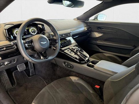 New 2025 Aston Martin V8 Vantage Coupe image 11