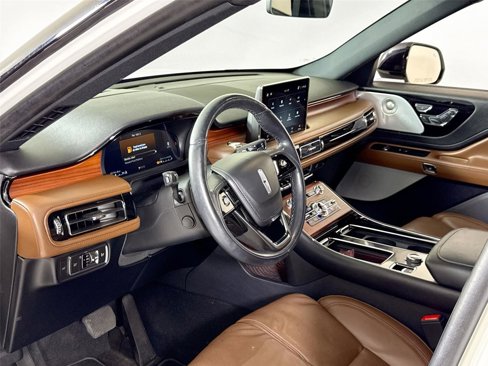 Used 2022 Lincoln Aviator Reserve w/ Equipment Group 201A image 13