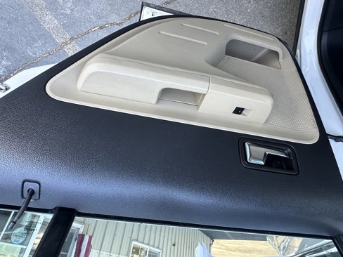 Used 2009 Ford Edge Limited image 18