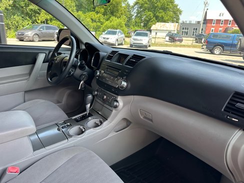 Used 2012 Toyota Highlander 4WD image 18