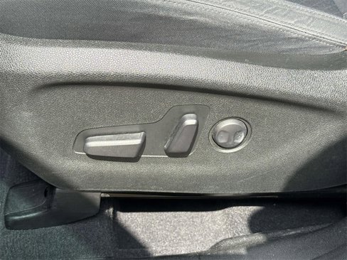 Used 2019 Kia Sorento LX image 21
