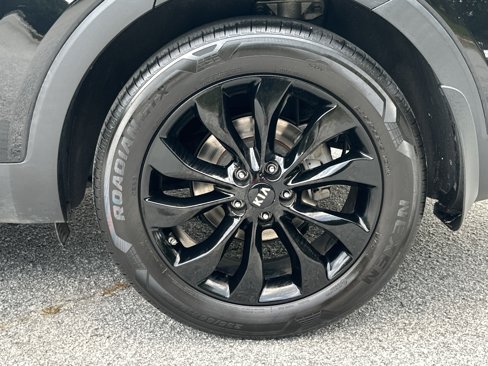 Used 2020 Kia Sorento EX image 20
