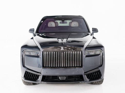 New 2025 Rolls-Royce Cullinan Black Badge image 8