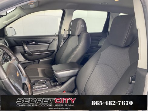 Used 2016 Chevrolet Traverse LT image 10