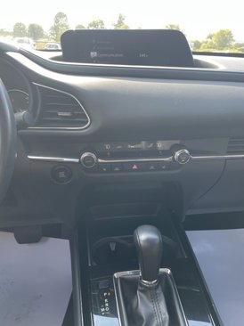 Used 2021 MAZDA CX-30 AWD 2.5 S w/ Preferred Package image 21