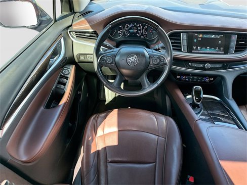 Used 2018 Buick Enclave Avenir image 23