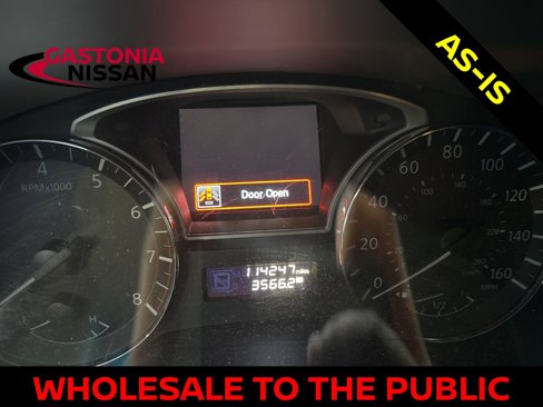 Used 2015 Nissan Pathfinder SV image 4