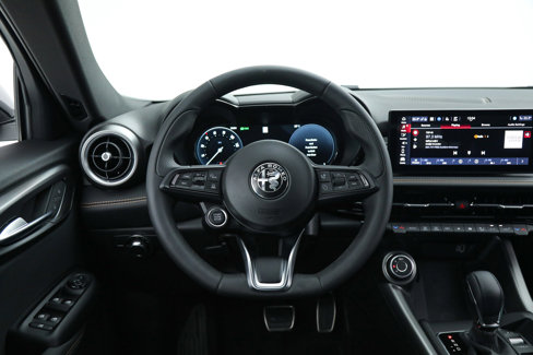New 2025 Alfa Romeo Tonale image 16