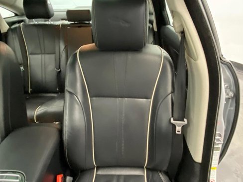 Used 2017 Jaguar XJ R-Sport image 22