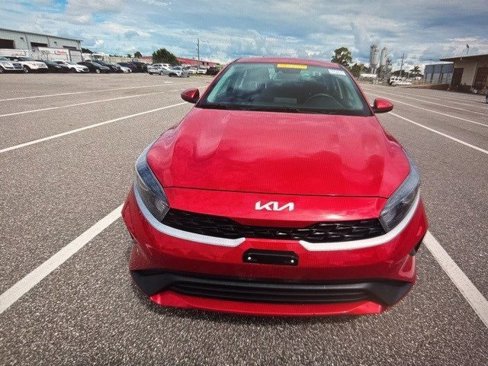 Used 2024 Kia Forte LXS image 10
