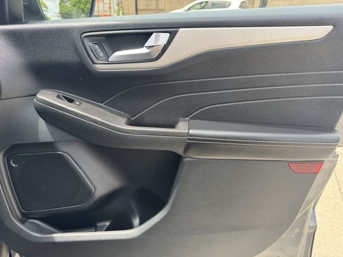 Used 2021 Ford Escape SEL image 21