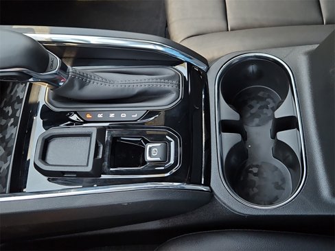 New 2026 GMC Canyon Elevation w/ Convenience Package image 23