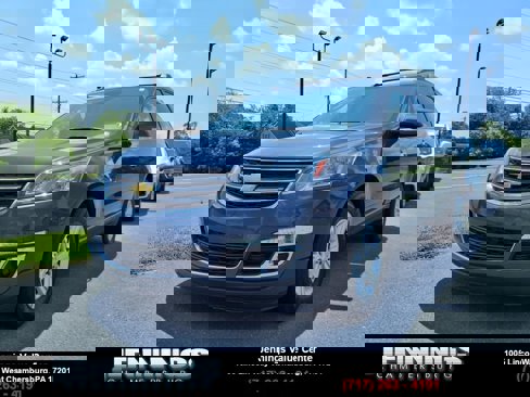 Used 2014 Chevrolet Traverse LT image 1
