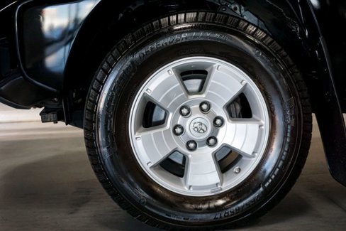 Used 2015 Toyota Tacoma 4x4 Double Cab image 37