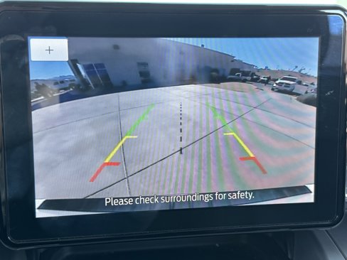 Used 2021 Ford Explorer XLT w/ Equipment Group 202A image 26