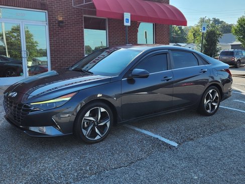 Used 2021 Hyundai Elantra Limited w/ Cargo Package image 2