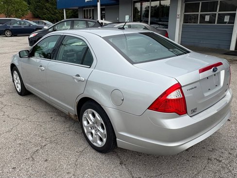 Used 2010 Ford Fusion SE image 8