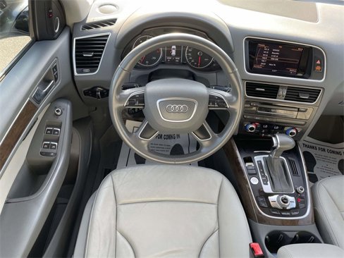 Used 2016 Audi Q5 2.0T Premium Plus w/ Technology Package image 13