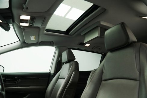 Used 2019 Honda Odyssey Elite image 24