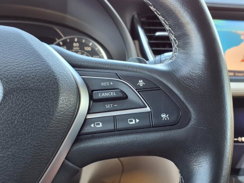 Used 2019 INFINITI QX50 Essential w/ Premium Heat Package image 18
