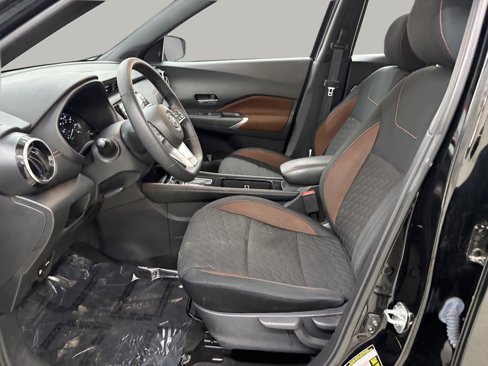 Used 2021 Nissan Kicks SR w/ Interior Electronics Package image 11