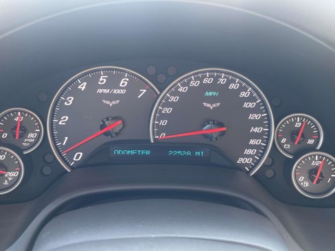 Used 2007 Chevrolet Corvette Coupe image 9