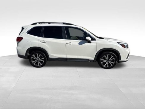 Used 2019 Subaru Forester Limited image 11