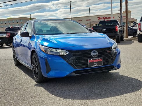 New 2025 Nissan Sentra SR w/ Midnight Edition image 2