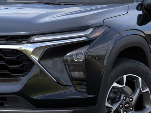 New 2025 Chevrolet Trax LT w/ LT Convenience Package image 34