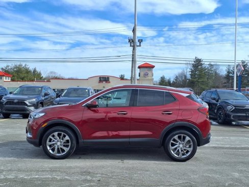 Used 2022 Buick Encore GX Essence w/ Advanced Technology Package image 4