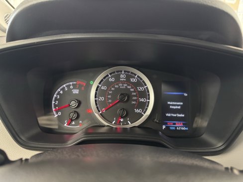 Used 2022 Toyota Corolla Cross LE w/ Moonroof Package image 15