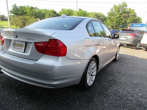 Used 2011 BMW 328i xDrive Sedan image 8