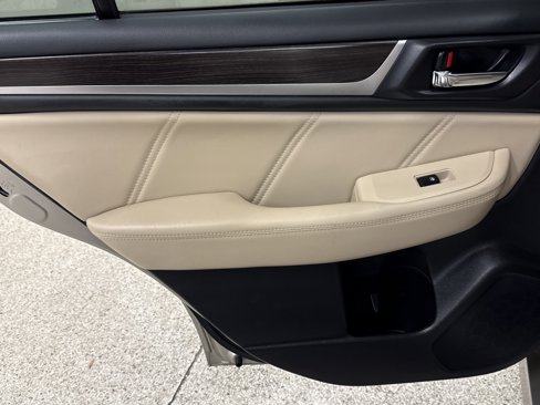 Used 2018 Subaru Legacy 2.5i Limited image 17