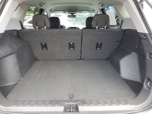 Used 2019 GMC Terrain SLE w/ Driver Convenience Package image 7