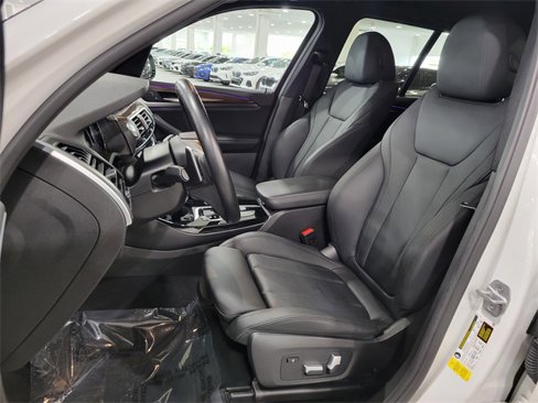 Used 2021 BMW X3 sDrive30i image 16